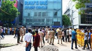 लाशों का इंतजार क्यों किया जा रहा है ?