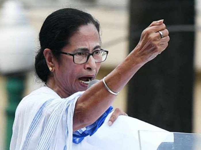 बलात्कारियों को मौत की सजा दिलाने के लिए बंगाल सरकार मौजूदा कानूनों में संशोधन करेगी, ममता बनर्जी का ऐलान