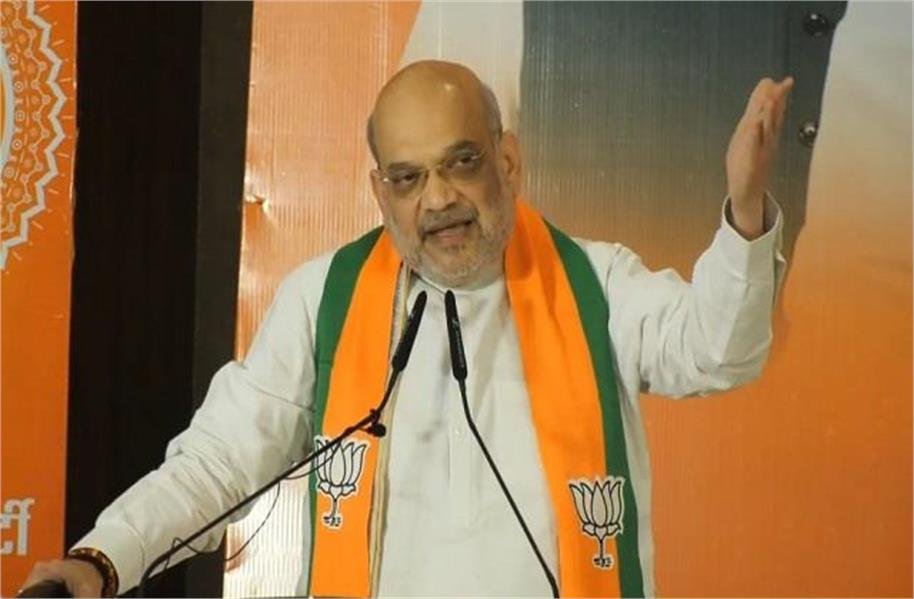 ‘Article 370 बन गया इतिहास, अब कभी वापस नहीं आएगा’, Manifesto जारी करते हुए बोले गृह मंत्री Amit Shah