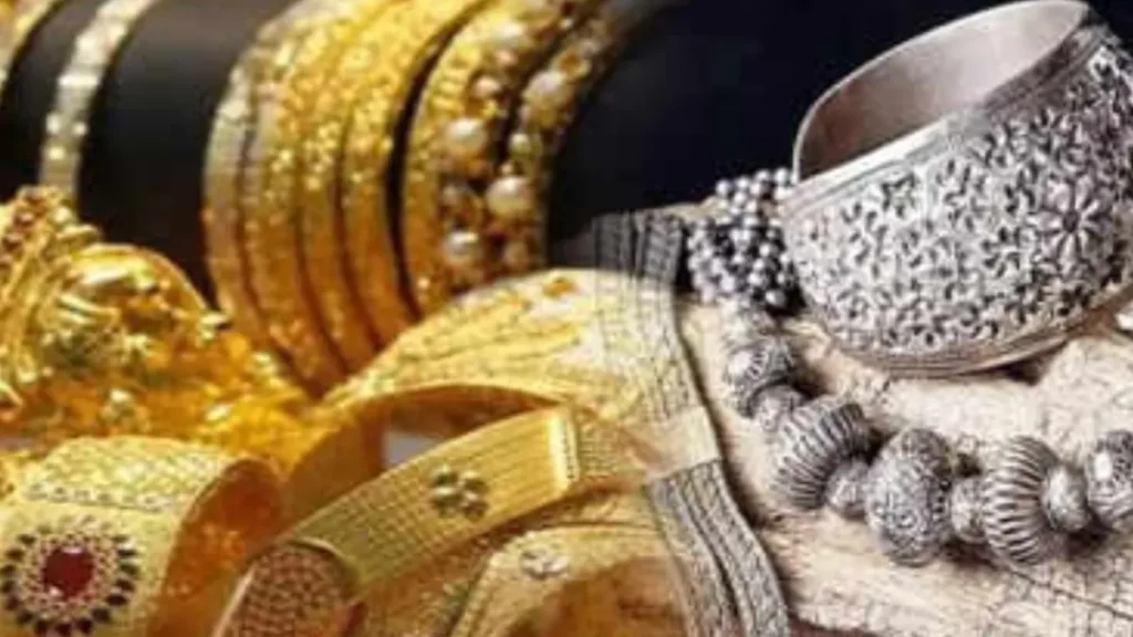 सोना-चांदी के भाव ने तोड़े रिकॉर्ड… सोना 1.38 लाख तो चांदी पहुंची 2.23 लाख के पार