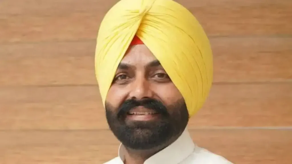 अमृतसर : प्रबंधक सुसाइड मामले में मंत्री लालजीत भुल्लर ने दिया इस्तीफा, जानिए क्या बोले सीएम