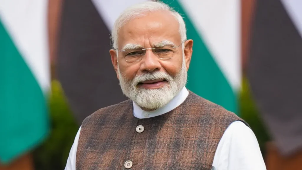 पीएम नरेंद्र मोदी ने तोड़ा जवाहरलाल नेहरू का रिकॉर्ड, लगातार 4,399 दिनों से संभाल रहे हैं प्रधानमंत्री का पद
