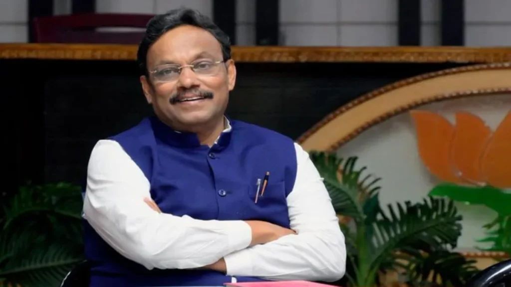 भाजपा में बड़ा संगठनात्मक फेरबदल : विनोद तावड़े यूपी प्रभारी; अनिल बलूनी को बनाया संचार विभाग का समन्वयक